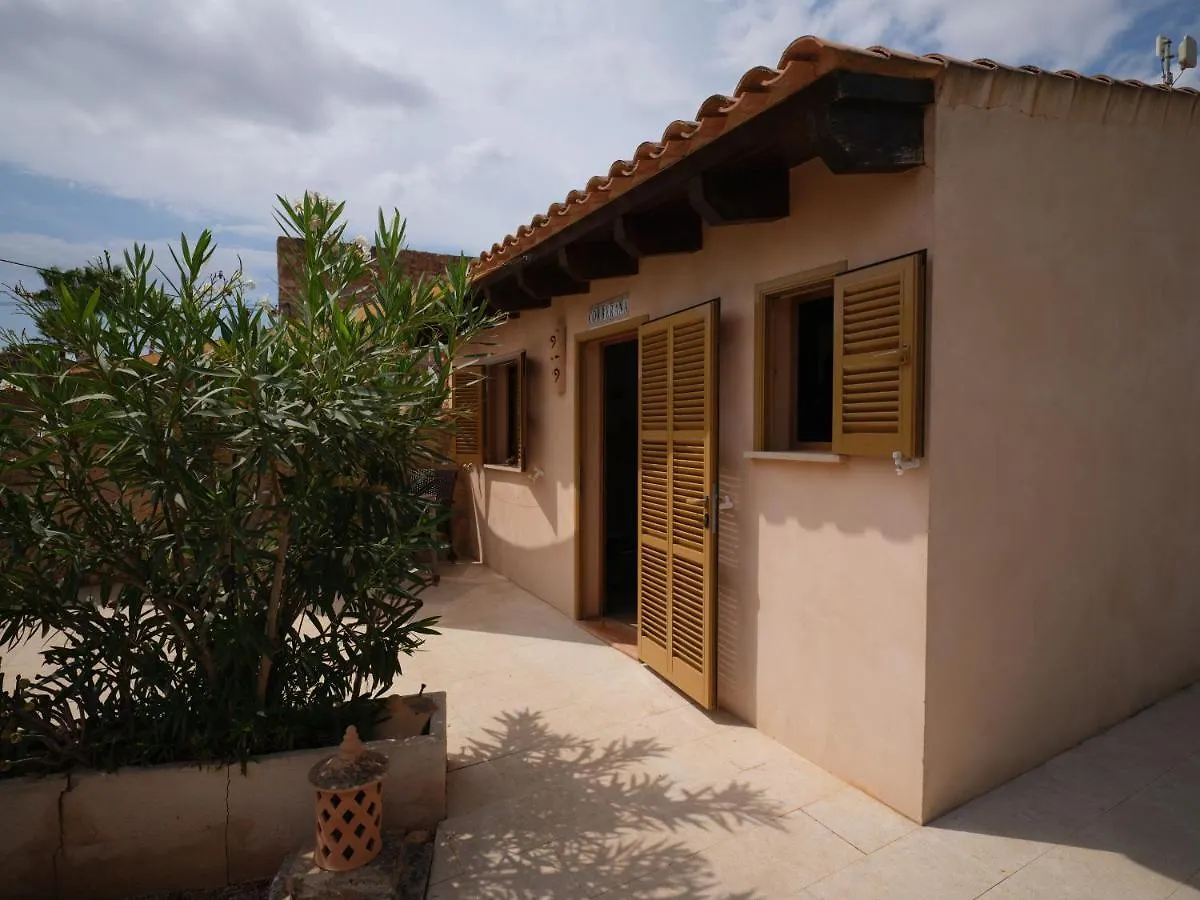 Agroturismo S Hort De Can Carrio Ag226 Ses Salines  Hotel